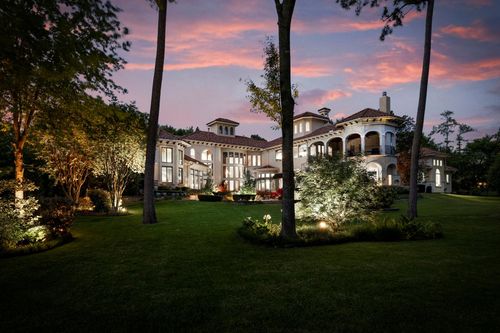18 S Gary Glen Cir, The Woodlands, TX, 77382-2625 | Card Image