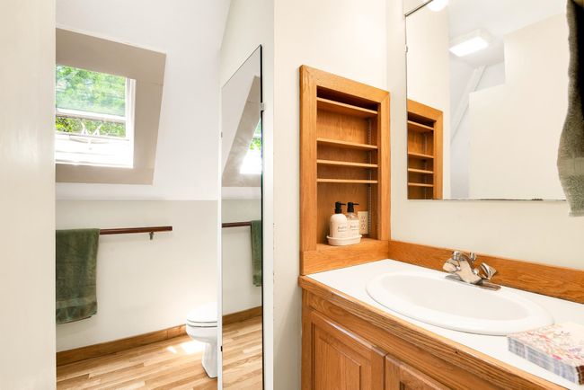 175 Middle Rd, House other with 4 bedrooms, 3 bathrooms and null parking in Portsmouth NH | Image 43