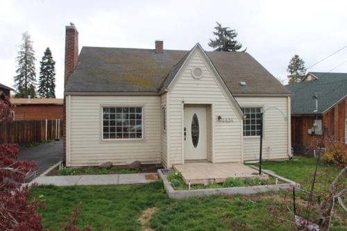 4634 Crosby Ave, Klamath Falls, OR, 97603-6720 | Card Image