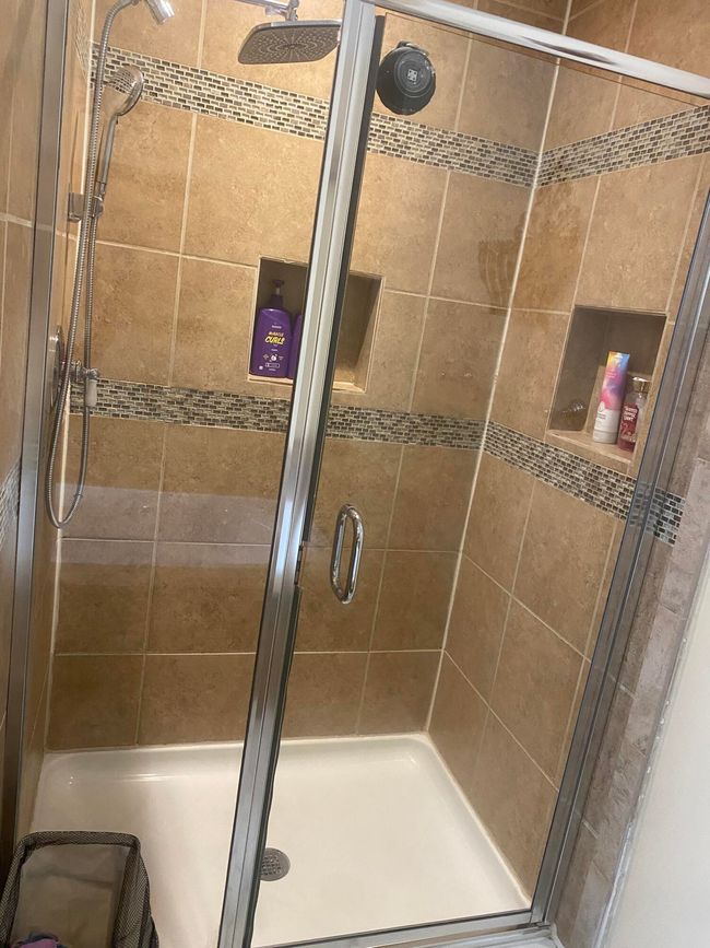 Shower Down Bath | Image 16