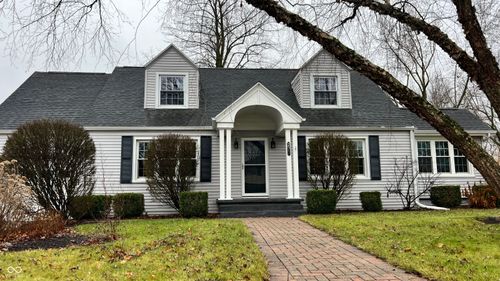 227 E 7th St, Portland, IN, 47371-2707 | Card Image