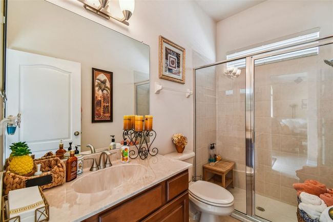 BATHROOM 2 | Image 18