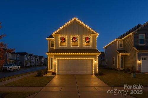 209 Shay Crossing Rd, Salisbury, NC, 28146-6226 | Card Image