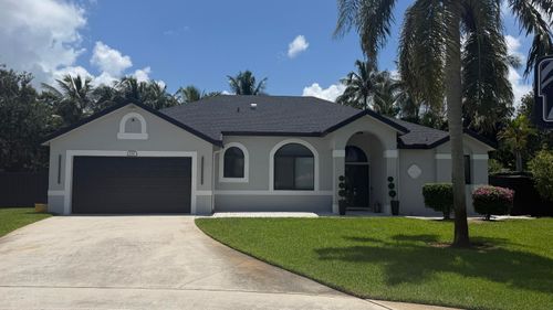 132 Nottingham Rd, Royal Palm Beach, FL, 33411-4727 | Card Image