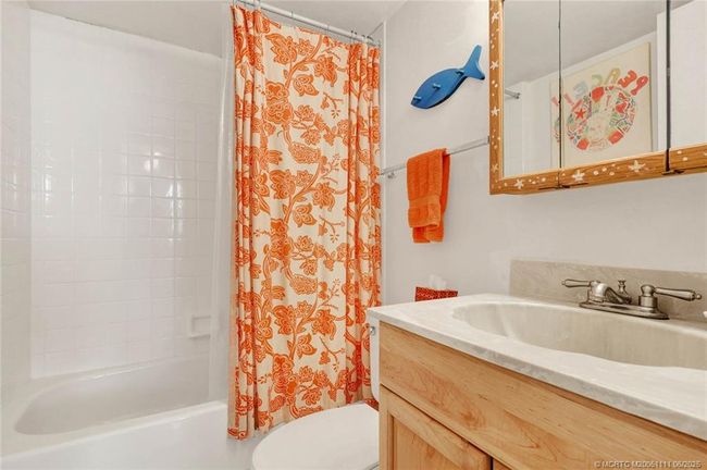 APT-1103 - 10600 S Ocean Dr, Condo with 2 bedrooms, 2 bathrooms and null parking in Jensen Beach FL | Image 27