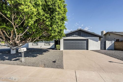 3250 W Mercer Ln, Phoenix, AZ, 85029-4204 | Card Image