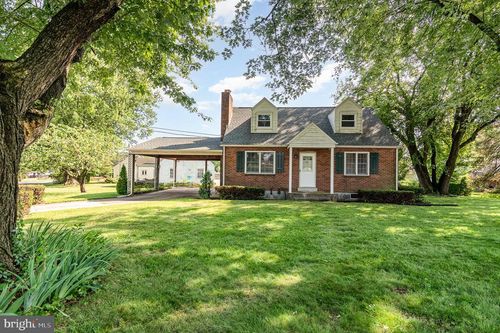 101 Linden Dr, CAMP HILL, PA, 17011-7220 | Card Image