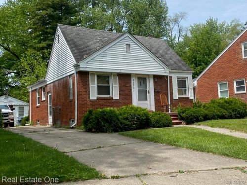 17727 Woodbine Street, Detroit, MI, 48219 | Card Image