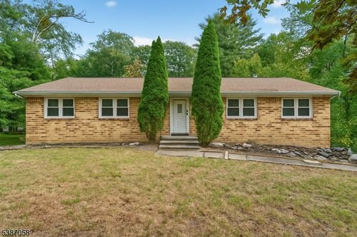 36 Belmont Dr, West Milford, NJ, 07480-1408 | Card Image