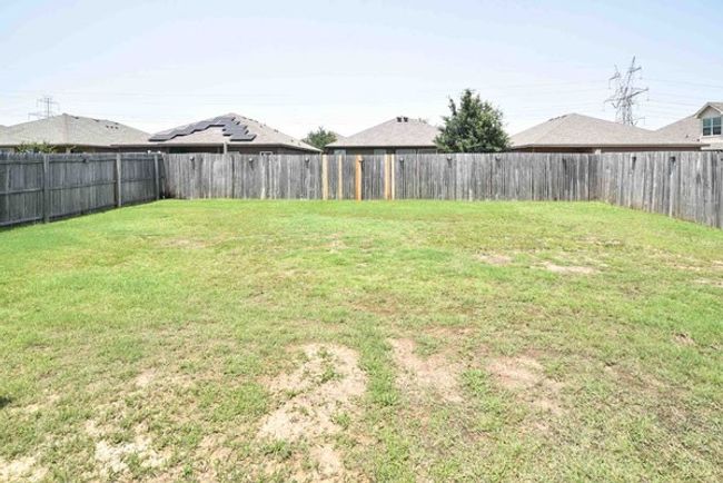 View of yard | Image 33