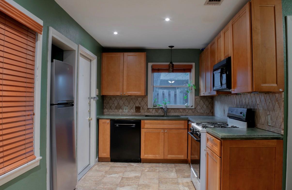 Residential Lease in Austin