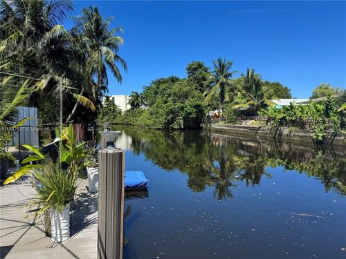 2024 Nw 10th Ave, Fort Lauderdale, FL, 33311-3602 | Card Image