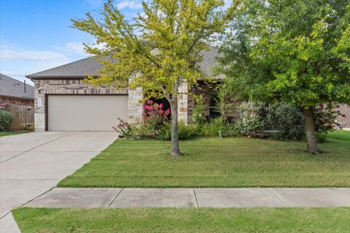 205 Headwaters Dr, Bastrop, TX, 78602-2171 | Card Image