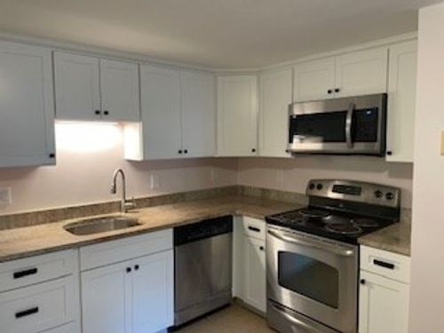 apt-2b-870 Haverhill St, Rowley, MA, 01969-2461 | Card Image