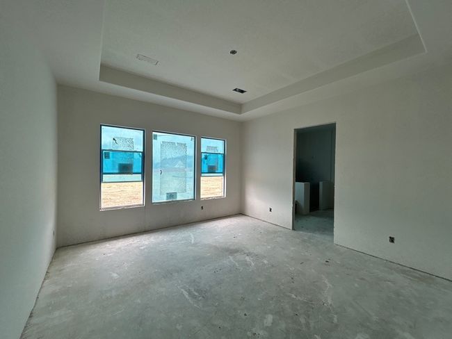 403 Indian Creek Road, House other with 4 bedrooms, 3 bathrooms and null parking in Van Alstyne TX | Image 8
