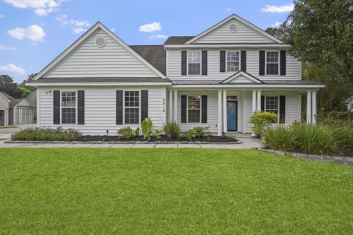 2012 Hammond Dr, Mount Pleasant, SC, 29466-7104 | Card Image