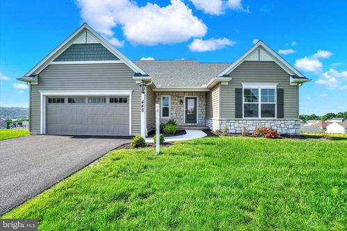 448 Springhouse Ln, YORK, PA, 17406-5003 | Card Image