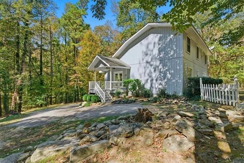 5430 Bethlehem Rd, Fairburn, GA, 30213-2319 | Card Image