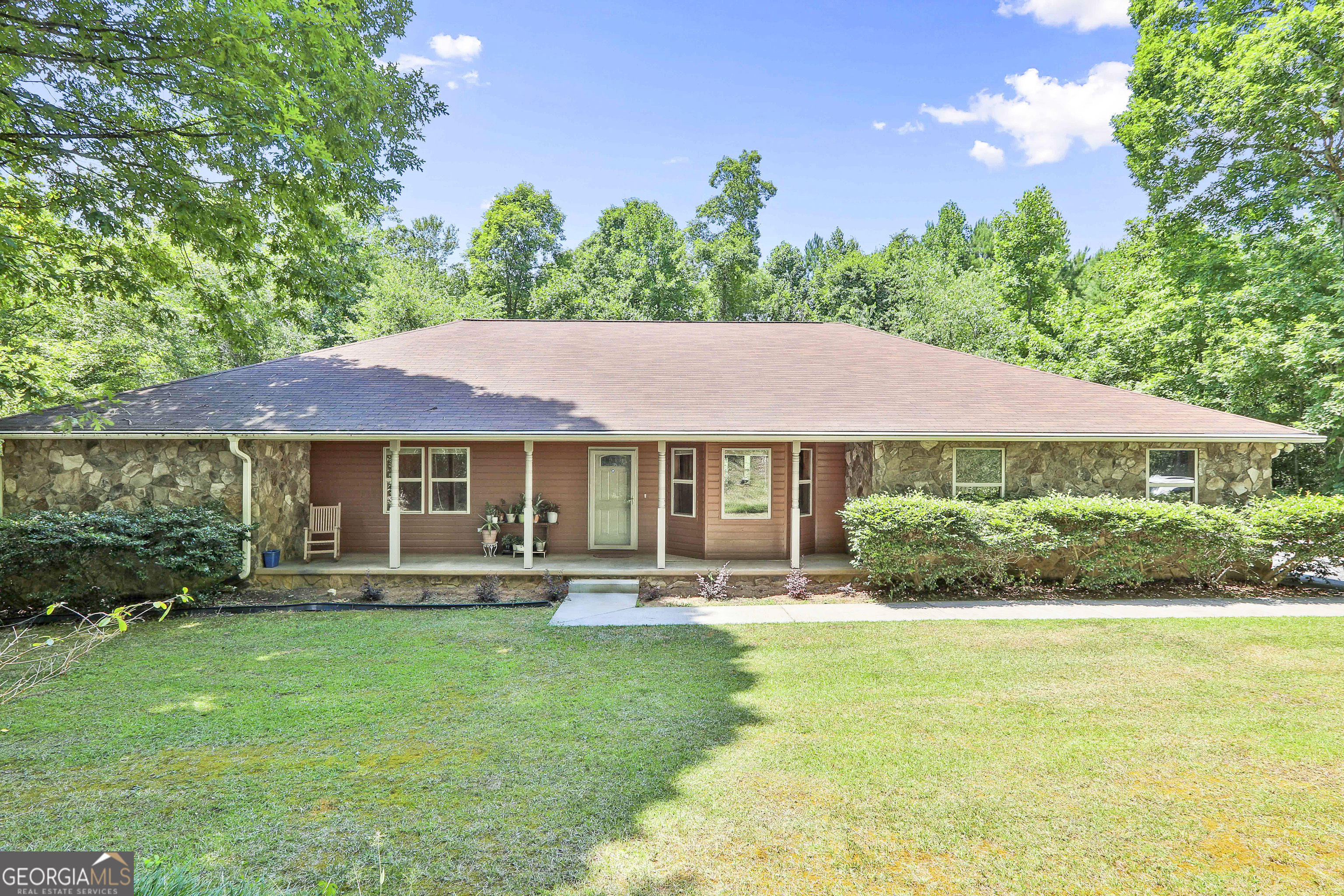 Stagecoach Rd, Rex, GA 30273
