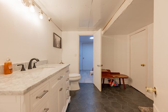 27 Glenn Pine Ln, House other with 3 bedrooms, 3 bathrooms and null parking in Fancy Gap VA | Image 33