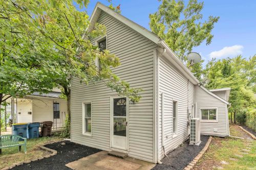 909 W Market St, Bluffton, IN, 46714-1731 | Card Image