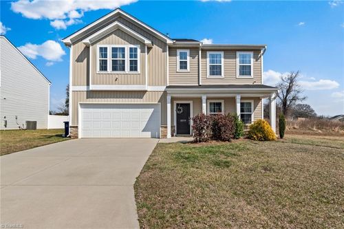 2277 Ever Chase Ct, Winston Salem, NC, 27103-6324 | Card Image