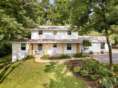 330 Forrest Valley Dr, Nashville, TN, 37209-5214 | Card Image