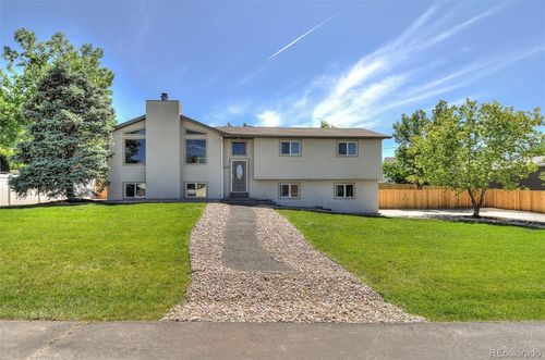 8246 S Dover St, Littleton, CO, 80128-5326 | Card Image