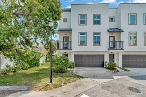 3213 Marcellus Cir, Tampa, FL, 33609-3123 | Card Image