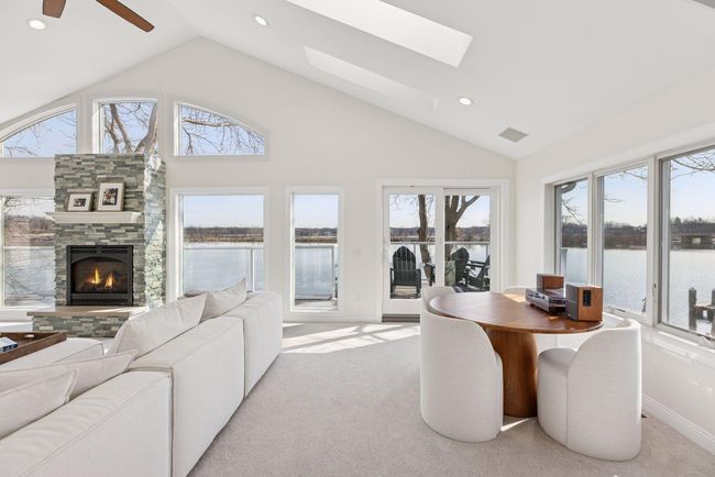 2807 Mckenzie Point Rd, House other with 3 bedrooms, 3 bathrooms and null parking in Wayzata MN | Image 22