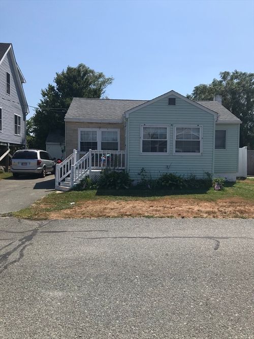 winter-27 Mcarthur Ln, Marshfield, MA, 02050-3608 | Card Image