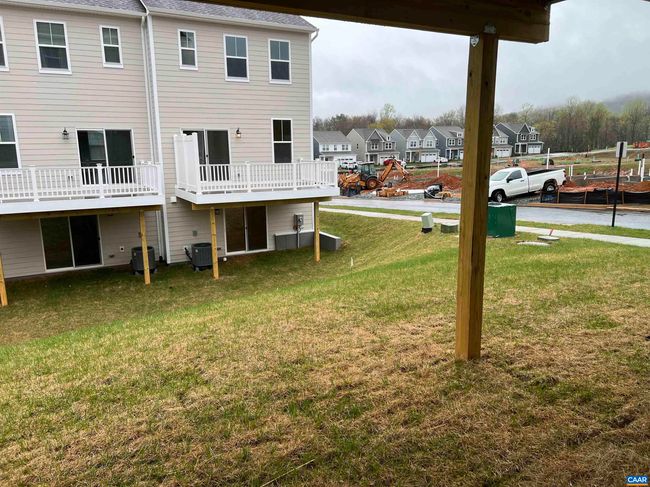 6033 Mccomb St, House attached with 4 bedrooms, 4 bathrooms and null parking in CROZET VA | Image 7
