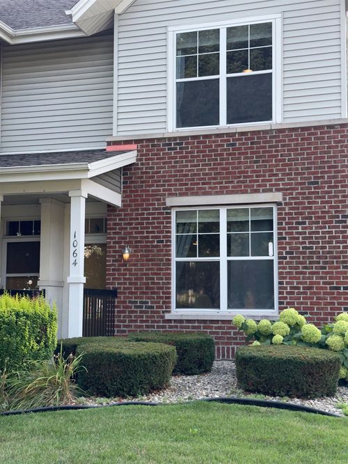 1064 Enterprise Dr, Verona, WI, 53593-2017 | Card Image