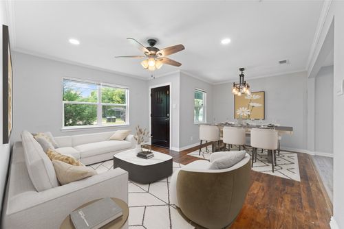 3202 Mitchell St, Greenville, TX, 75402-6638 | Card Image