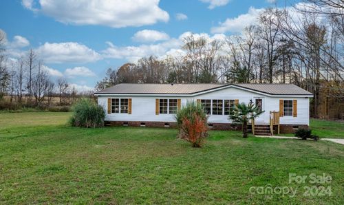 2282 Chenault Road, Cleveland, NC, 27013 | Card Image