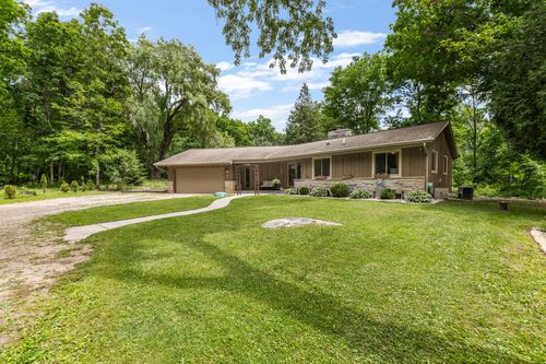 3436 County Road Cc, Slinger, WI, 53086-9733 | Card Image