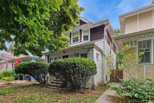 5325 W Berteau Avenue, Chicago, IL, 60641 | Card Image
