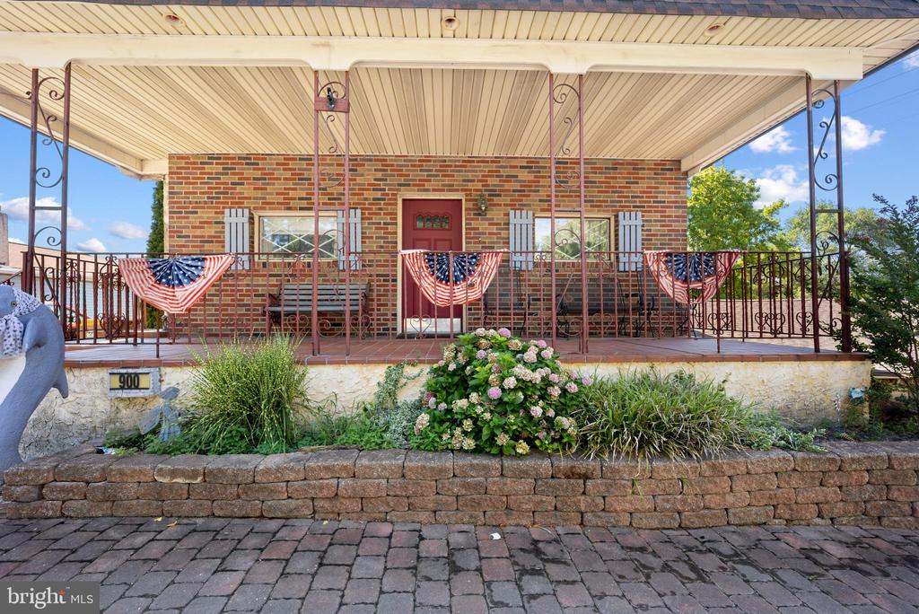 Haunted Ln, Bensalem, PA 19020