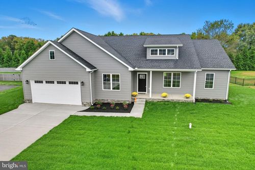 63 Beacon Cir, MILLSBORO, DE, 19966-8712 | Card Image