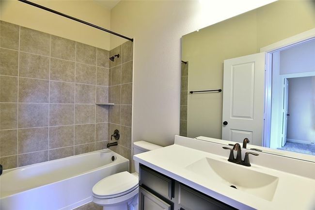 20119 Alyssa Meadows Ln, House other with 3 bedrooms, 3 bathrooms and 2 parking in Cypress TX | Image 24