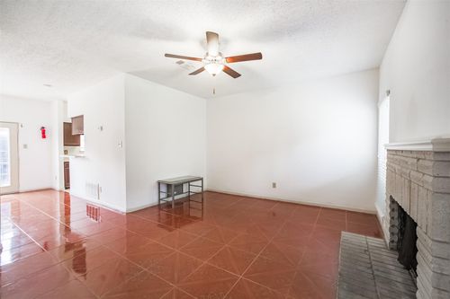 unit-206-12500 Brookglade Cir, Houston, TX, 77099-1387 | Card Image