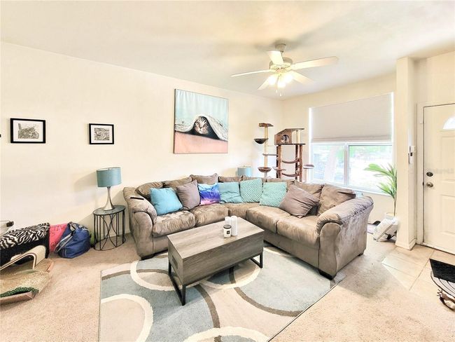 APT-127 - 3584 30 Th Way, Condo with 2 bedrooms, 3 bathrooms and null parking in GAINESVILLE FL | Image 5