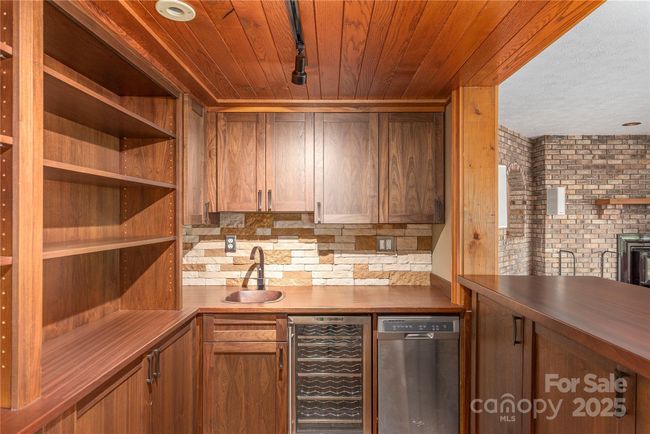 1227 Brush Creek Cir, House other with 3 bedrooms, 3 bathrooms and null parking in Fairview NC | Image 28
