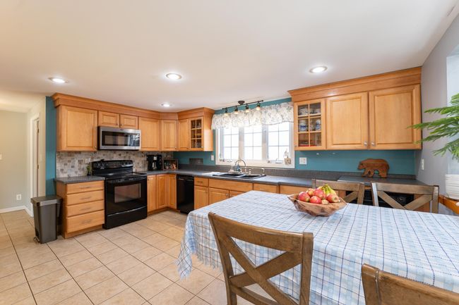 36 Bangor St, House other with 4 bedrooms, 2 bathrooms and null parking in Gorham NH | Image 31