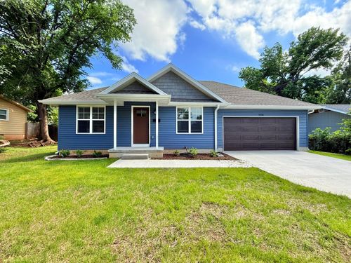 1116 W Broadmoor St, Springfield, MO, 65807-3310 | Card Image