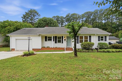 1235 Winecoff School Rd, Concord, NC, 28027-4158 | Card Image