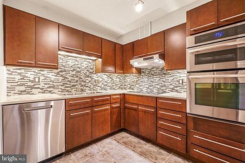 1503-5902 Mount Eagle Dr, ALEXANDRIA, VA, 22303-2521 | Card Image