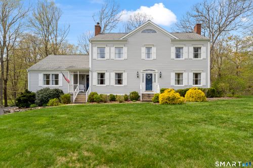 45 Michael Ln, Naugatuck, CT, 06770-1556 | Card Image