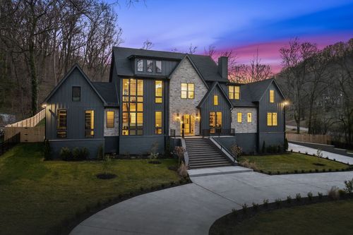 6529 Rolling Fork Dr, Nashville, TN, 37205-3954 | Card Image