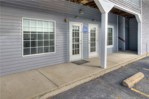 ste-110-5835 Post Rd, East Greenwich, RI, 02818-2154 | Card Image